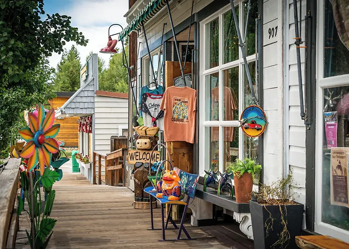 Spirit Lake Lodge