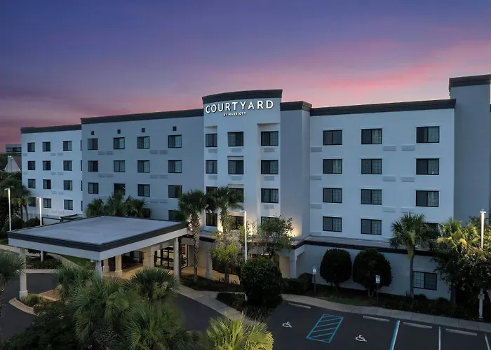 Courtyard By Marriott Pensacola Downtown