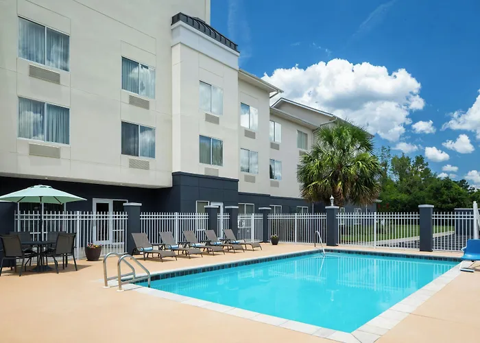 Fairfield Inn & Suites Marianna