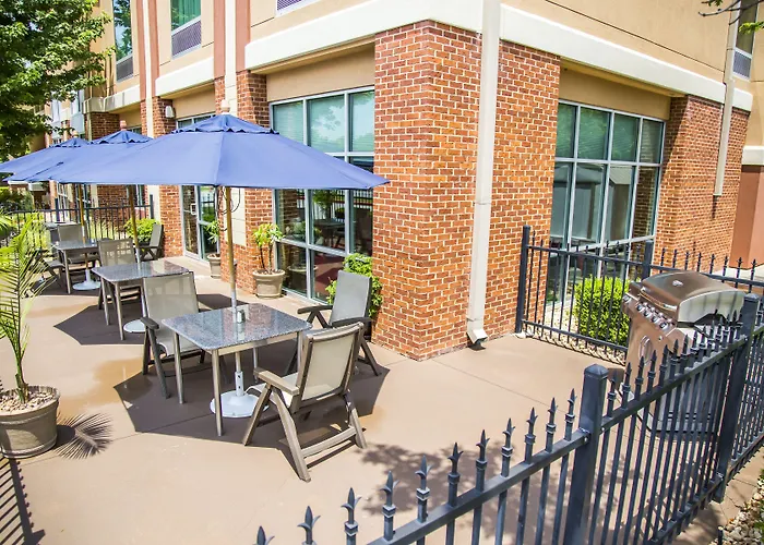 Comfort Suites Bentonville - Rogers