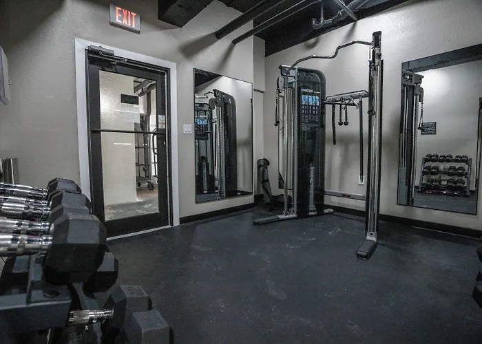 Barefoot Beach Club