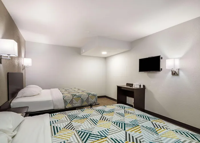 Motel 6-Sandston, Va - Richmond, Va