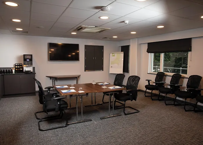 Holiday Inn Express, Chester Racecourse By Ihg