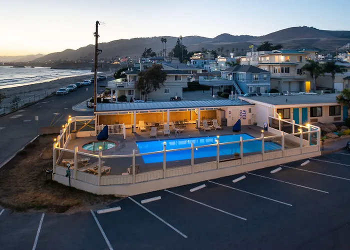 Edgewater Inn&Suites