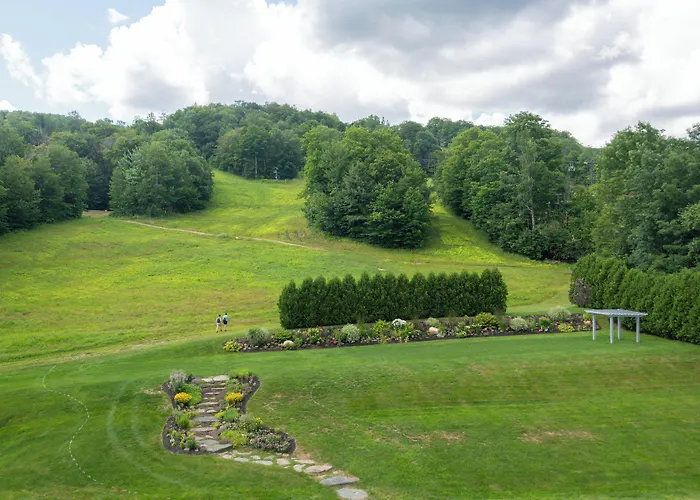 Grand Summit Hotel
