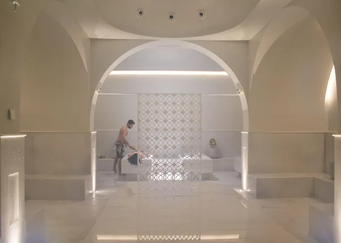 Makedonia Palace