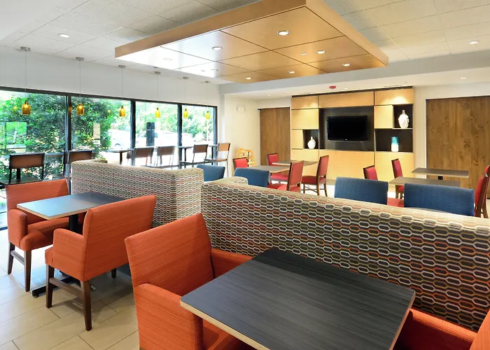 Holiday Inn Express & Suites Raleigh Durham Airport At Rtp By Ihg