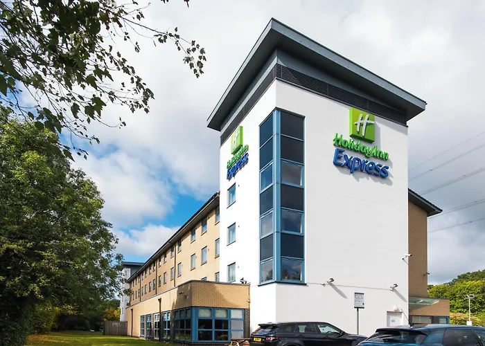Holiday Inn Express Swindon West By Ihg