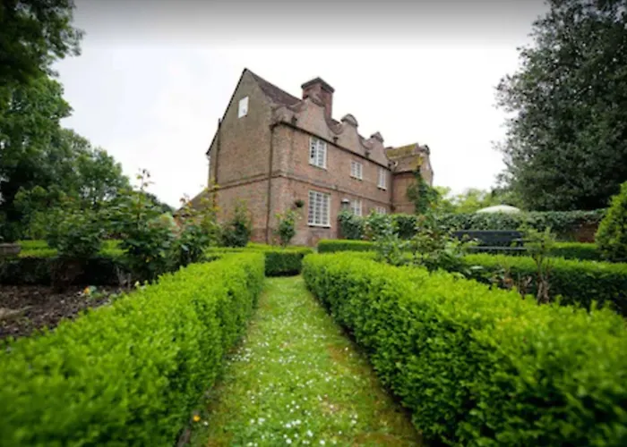 Howfield Manor Hotel