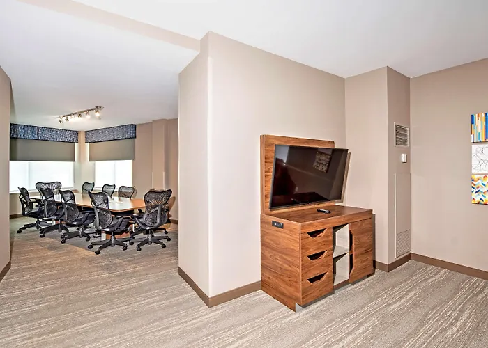 Hampton By Hilton Ottawa