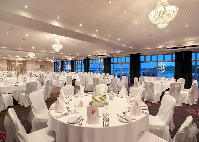 Ferrycarrig Hotel