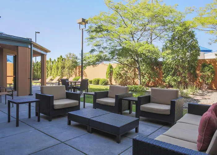 Courtyard By Marriott Flint Grand Blanc