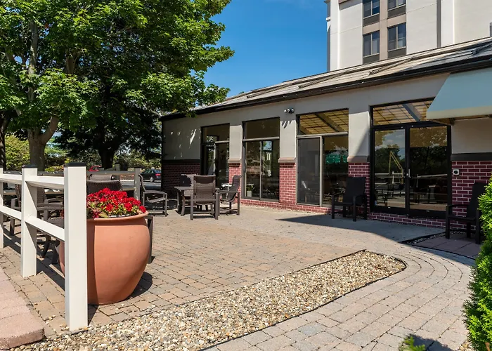 Hampton Inn Portsmouth Central