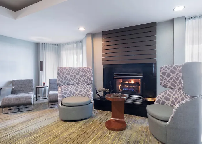 Courtyard By Marriott Princeton