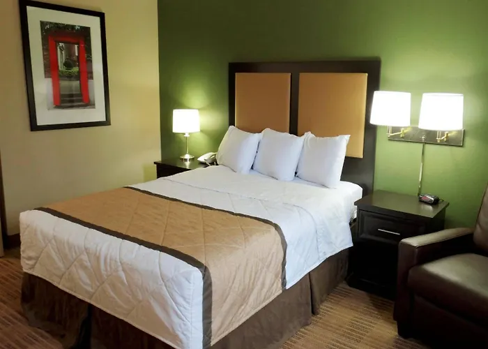 Studio 6 Suites Fresno North Ca