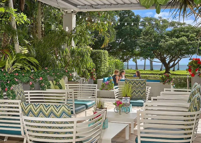Cairns Harbourside Hotel