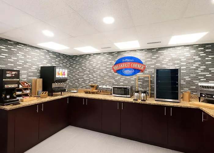 Baymont By Wyndham Fayetteville