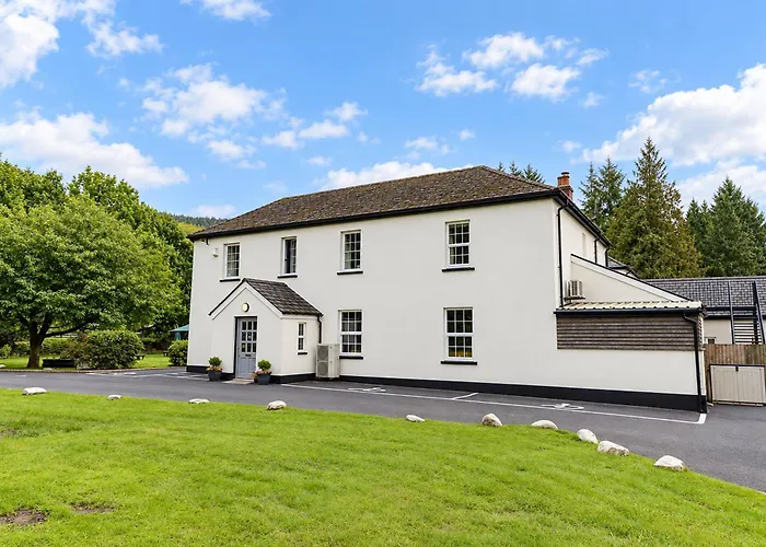 Nant Ddu Lodge Hotel & Spa By Belvilla