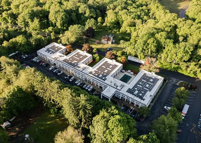 Red Roof Inn & Suites Middleborough