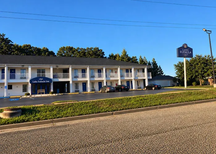 Lake Eufaula Inn