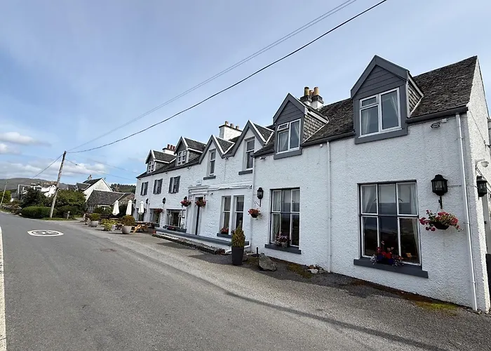 Airds Hotel And Restaurant
