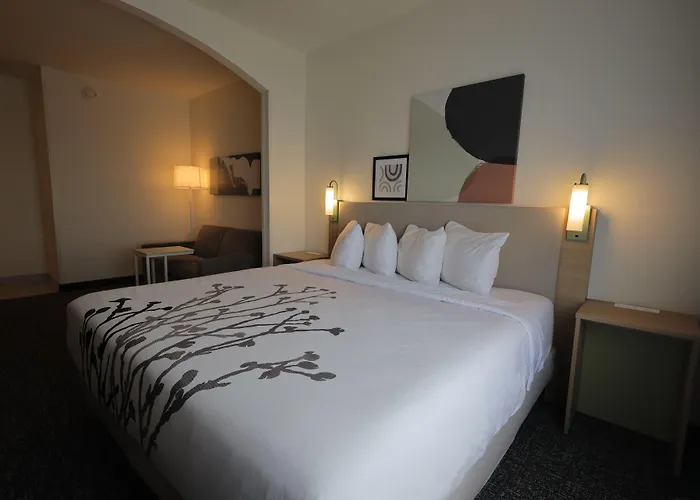 Spark By Hilton Harrisburg East