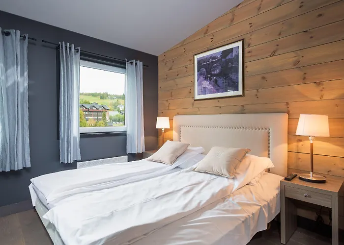 Highland Lodge