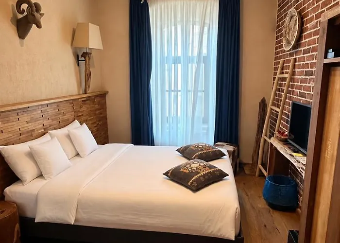 Acsa Inn
