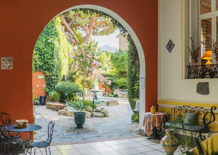 Hotel La Casa Pairal