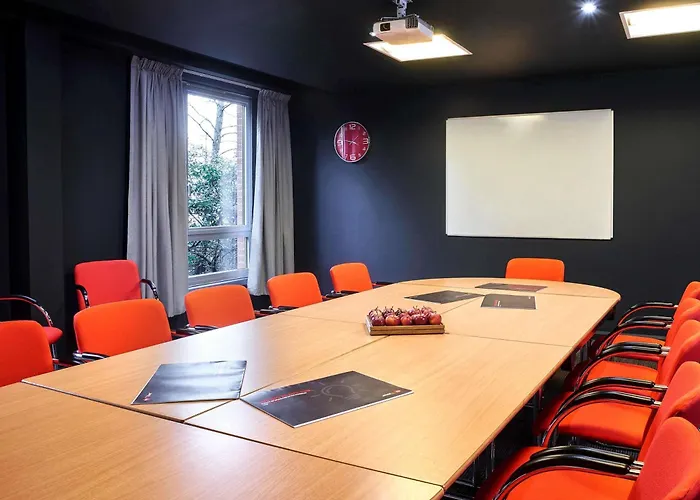 Ibis Swansea