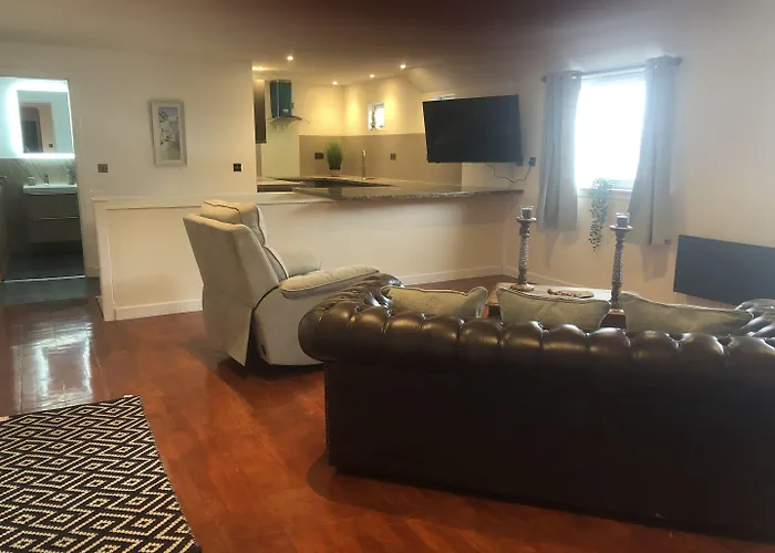 The Millcroft Hotel