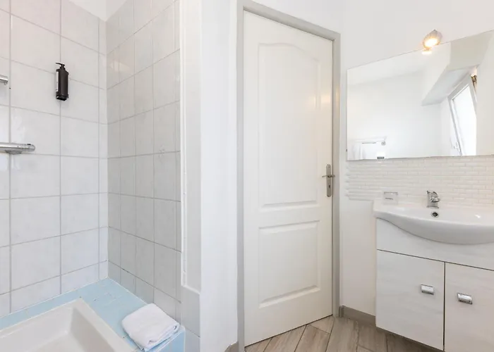 The Originals City, Hotel Colmar Gare
