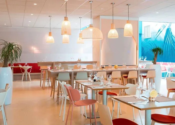 Ibis Styles Toulon Centre Port
