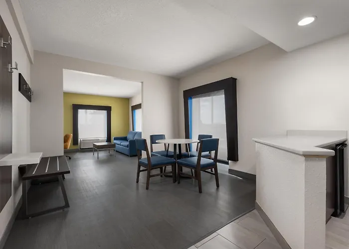 Holiday Inn Express Hotel & Suites Clearwater Us 19 North By Ihg