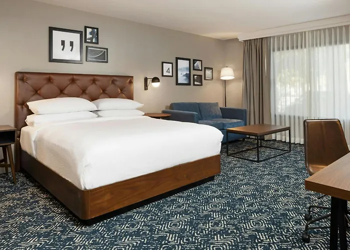 Four Points By Sheraton Bakersfield