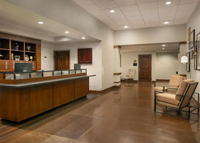 Four Points By Sheraton Tucson Airport