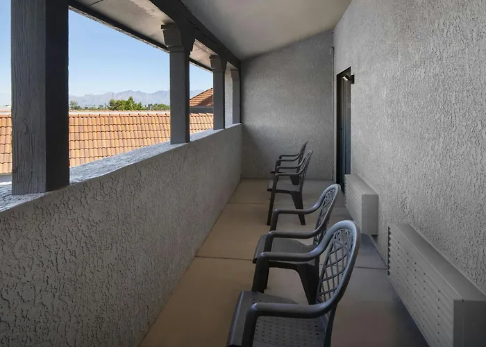 Four Points By Sheraton Tucson Airport