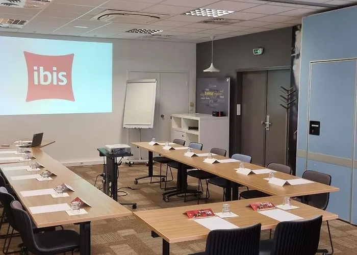 Ibis Nantes Centre Gare Sud