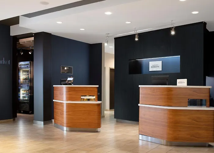 Courtyard By Marriott Hot Springs