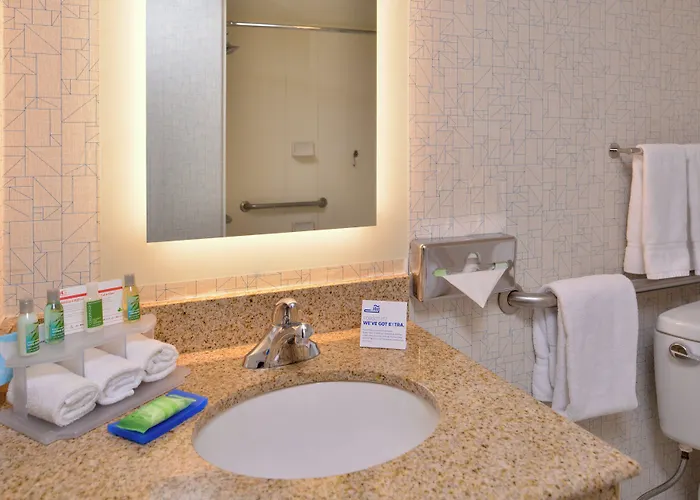 Holiday Inn Express Stockton Southeast By Ihg
