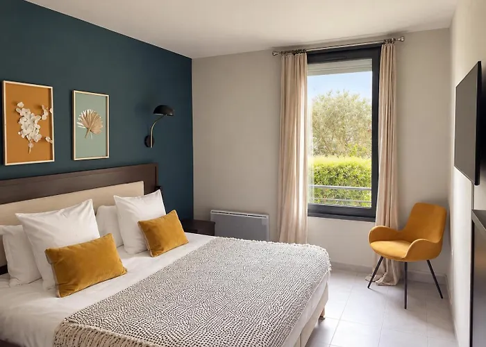 Brit Privilege Le Victoria Boutique Hotel