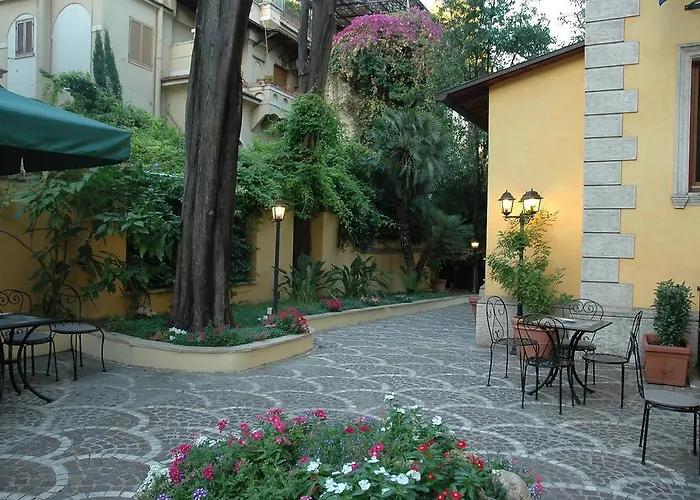 Hotel Relais Patrizi Roma