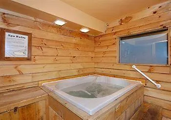 Econo Lodge Inn & Suites Rutland East - Killington