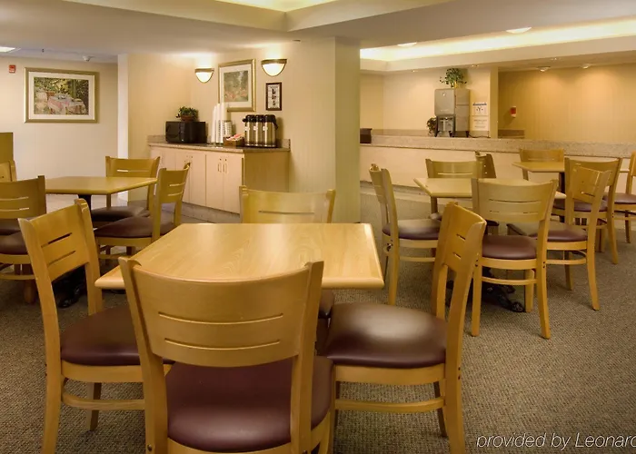 Pear Tree Inn Kansas City Overland Park