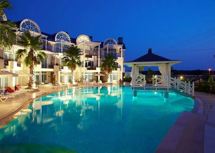 Seahorse Deluxe Hotel