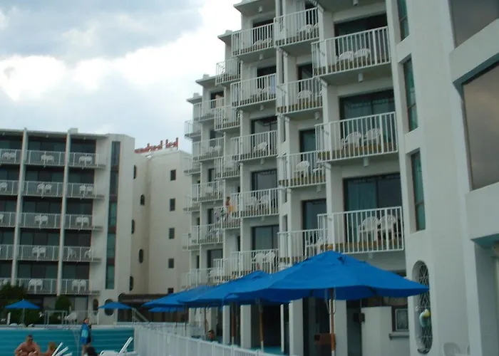 Bal Harbour Hotels