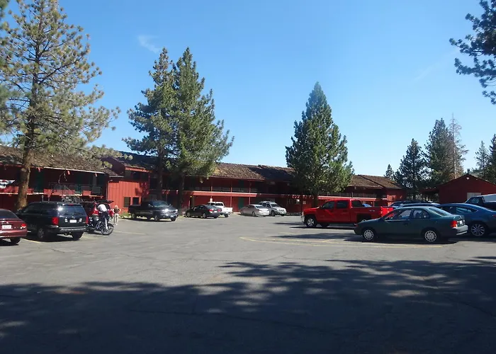 Boulder Lodge