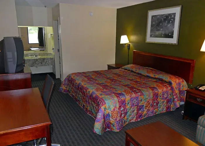Country Hearth Inn Atlanta Decatur