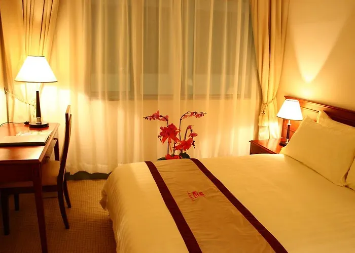 Shanghai Airlines Travel Hotel（South Railway Station Branch)