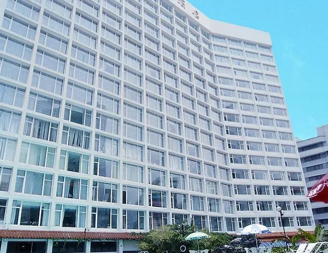 Golden Lustre Hotel